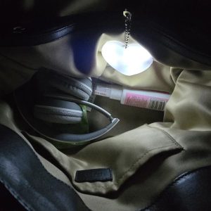 Svetlo za tašnu sa senzorom na dodir | HEARTIGLO